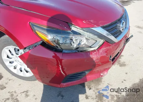 2016 Nissan Altima 2.5 S z USA, uszkodzony, nr VIN 1N4AL3AP9GC117843